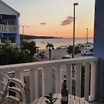 Marina Gromela Mirce
