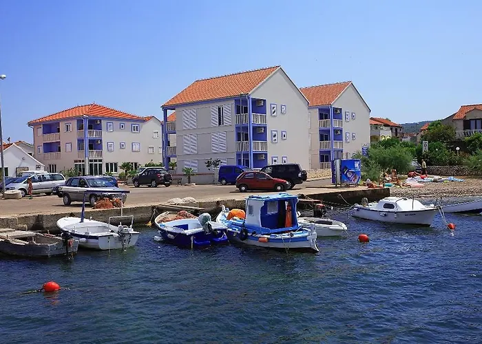 Daire Marina Gromela Mirce