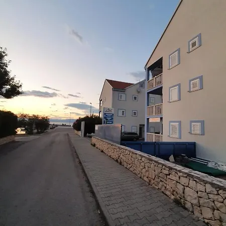 Marina Gromela Apartment