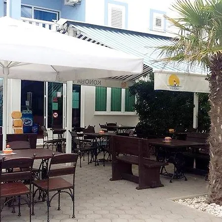 Marina Gromela Apartment 3*