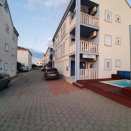 Marina Gromela 3*