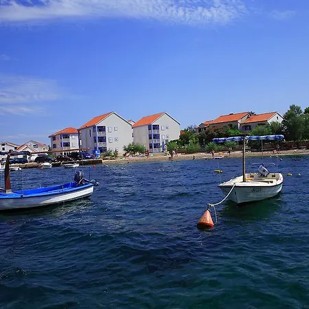 Marina Gromela 3* Mirce